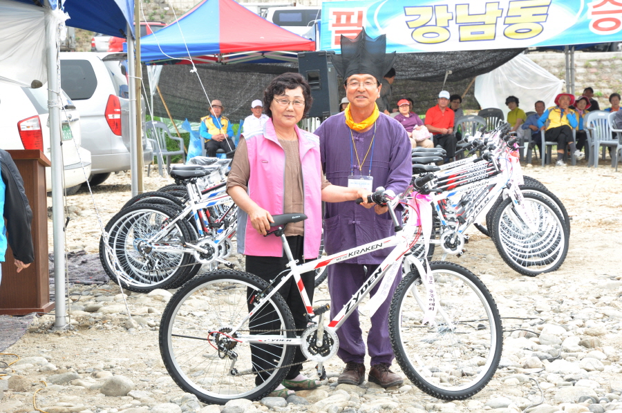 2013윷놀이대회009.JPG