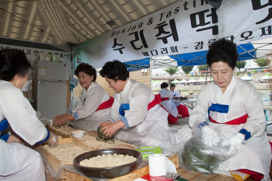 크기변환_01_수리취떡맛보기001.jpg