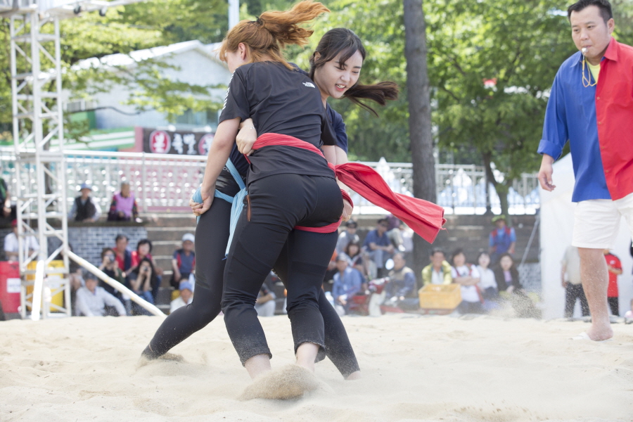 크기변환_2-01씨름대회040.jpg