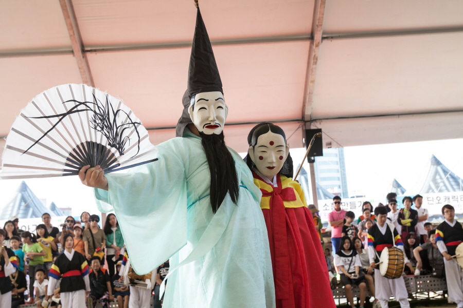 크기변환_3_강릉원주대관노가면극010.jpg