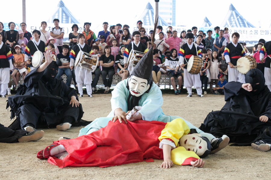 크기변환_3_강릉원주대관노가면극034.jpg